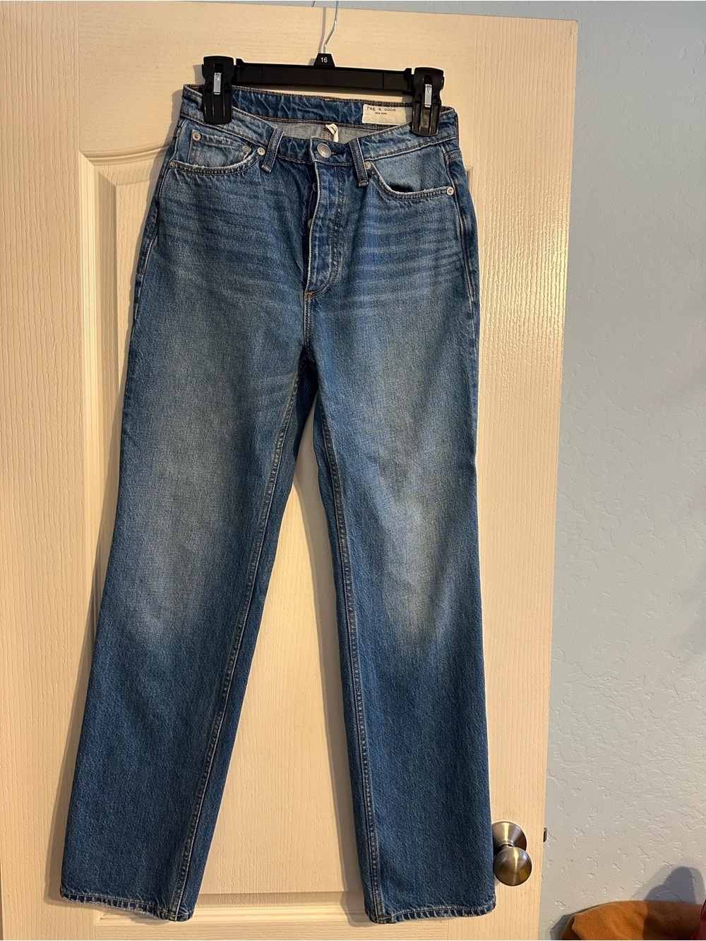 Women’s Rag and Bone Jeans - Medium Blue Wash